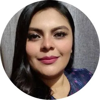 LAE. Thali Escamilla Lara